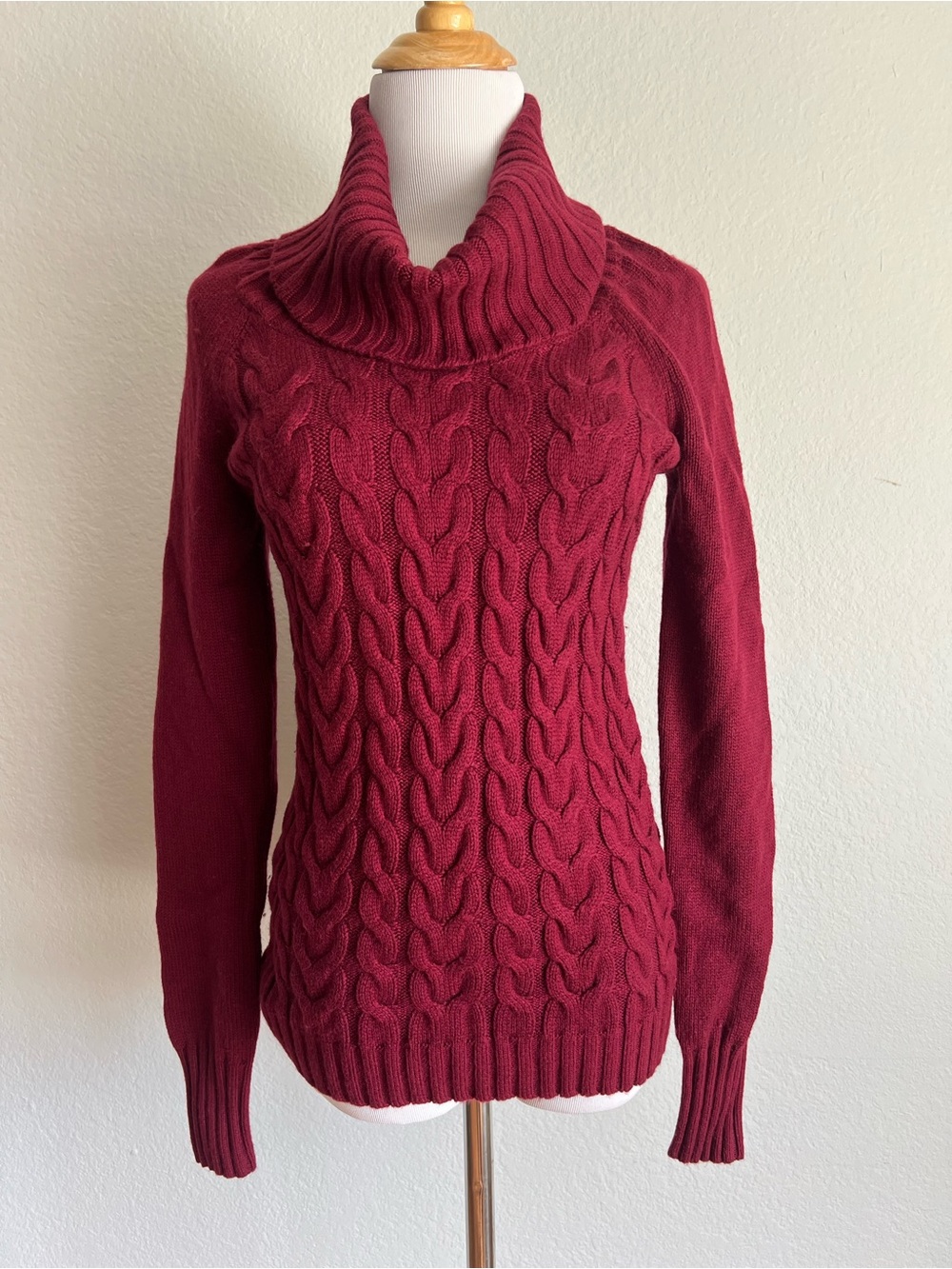 Banana Republic Cable Knit Turtleneck, XS